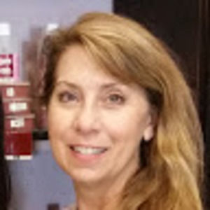 Meet your Posher, Yolanda